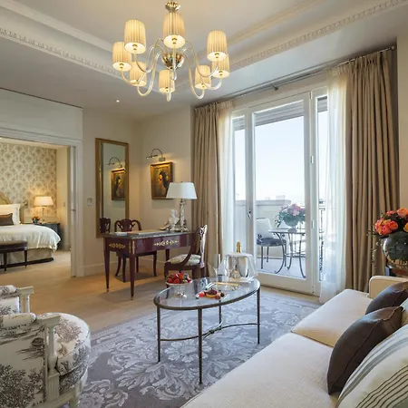 Palazzo Parigi Hotel&grand - Lhw Hotel