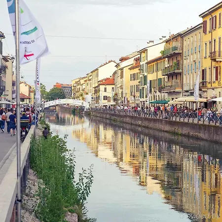 Hotel Ibis Styles Centro 3*