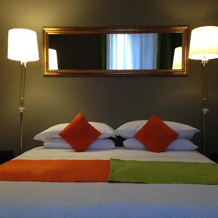 The Luxury Bed & Breakfast *