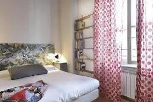 La Maison Del Capestrano アパート