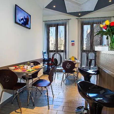 Av 2* Milano