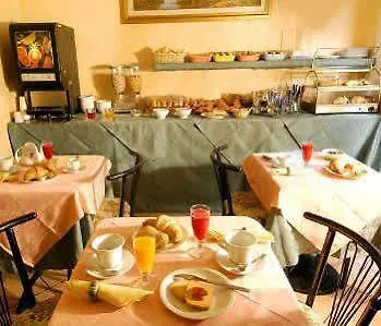 Hotel 22 Marzo 2*