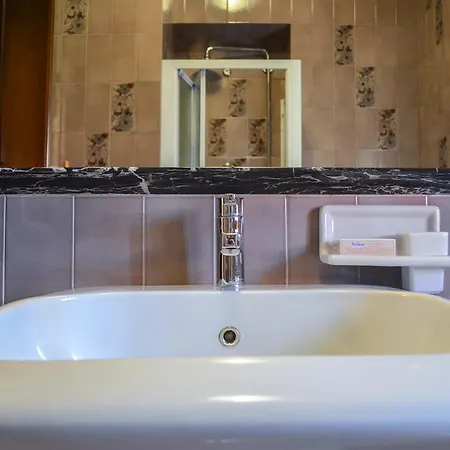 Yourhouse S.raffaele 2 * Mailand