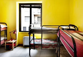 New Generation Navigli Hostel Milán