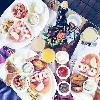 Guest house Pandenus 4*