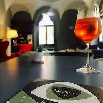 Hostal Babila & Bistrot