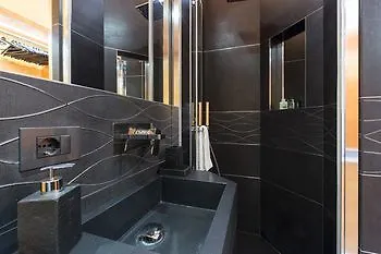 Hotel Bnbutler - Broletto 2*