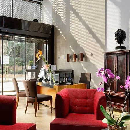 Milan Suite Hotel Szálloda 4*