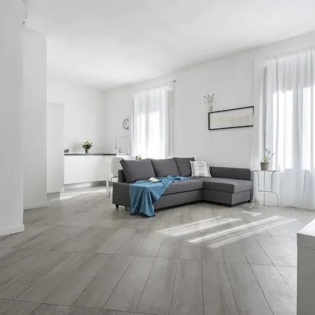Apartmán Rentclass - Edgar Milán