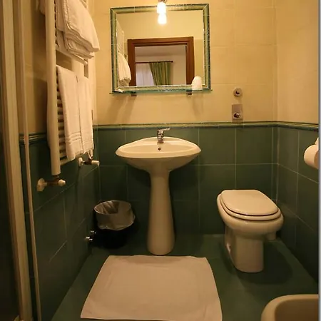 Paradiso Hotel