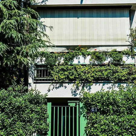 Yourhouse S.raffaele 2 Frühstückspension