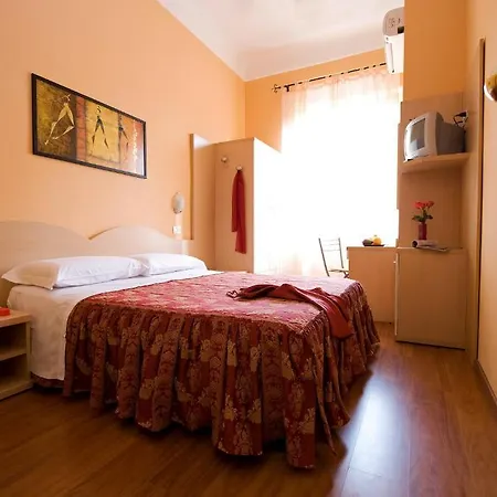 Sabatino Hotel 2*