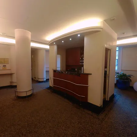 Ada 2* Milano