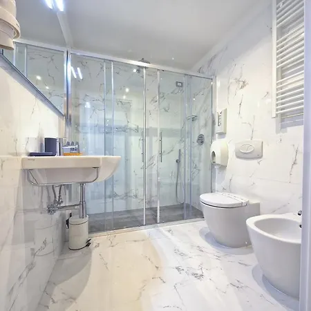 Bed & Breakfast Raffaello 16 *