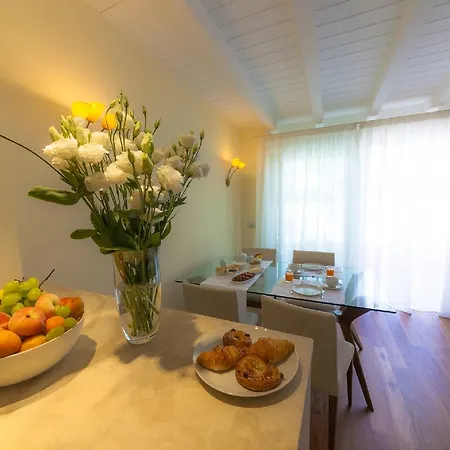 Bed & Breakfast Bronzino House 2*