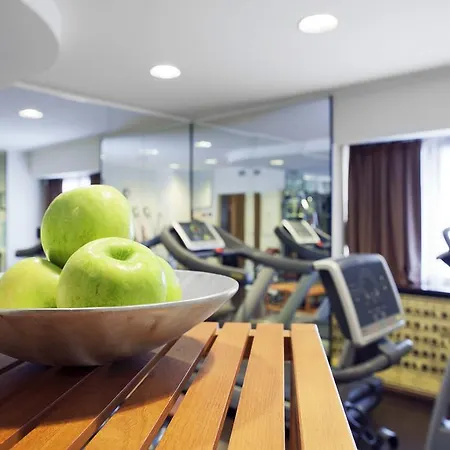 Hotel Nh Collection Porta Nuova 4*