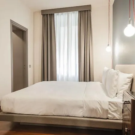 Apartment Brera In San Babila *