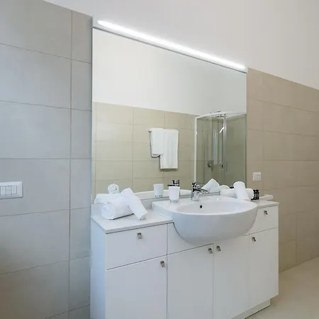 Monte Napoleone Apartment