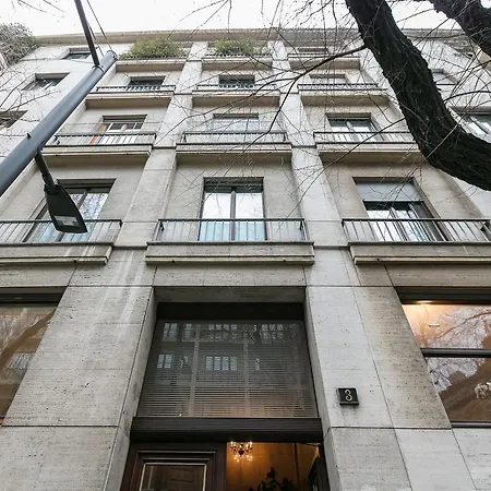 Monte Napoleone Apartment Milan
