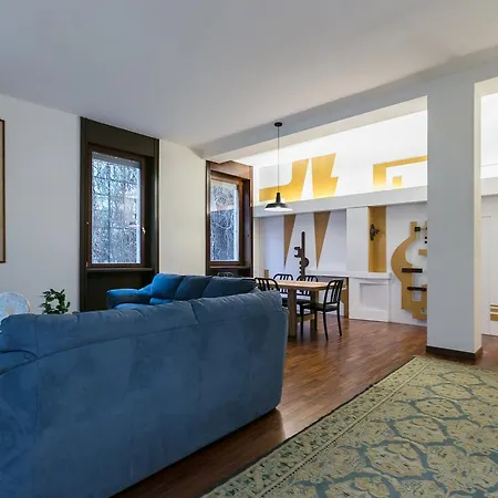 Monte Napoleone Apartment
