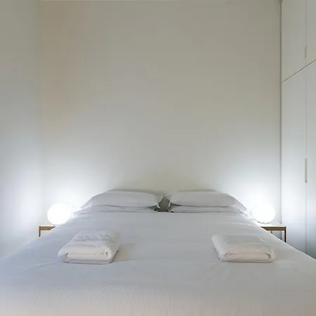 Apartment Monte Napoleone Milan