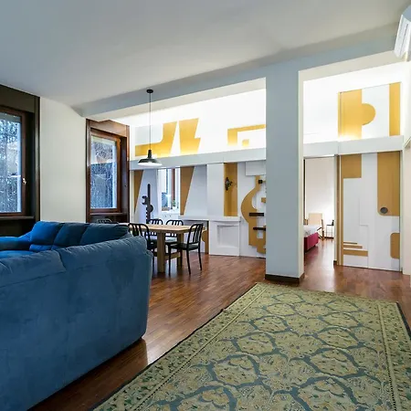 Monte Napoleone Apartment Milan