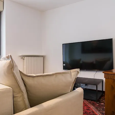 Magistretti Flexyrent شقة