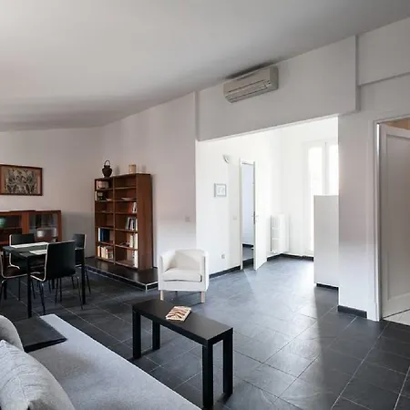 Amedei Int. 11 Milan