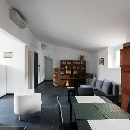 Apartment Amedei Int. 11