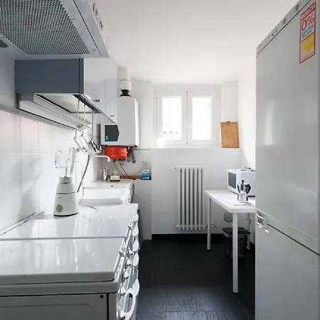 Amedei Int. 11