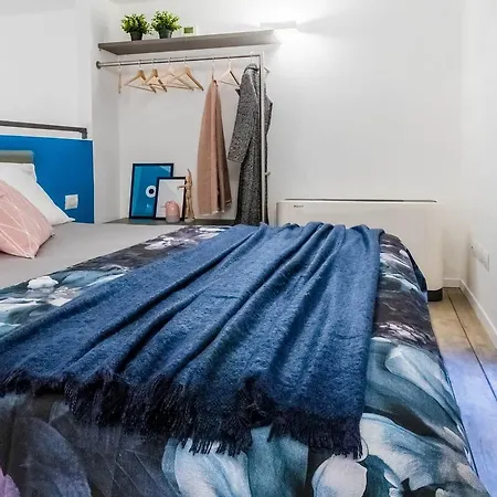 Hintown Castaldi Lofts * ميلان