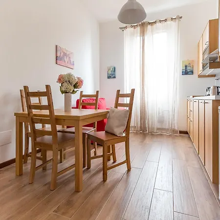 Alessia's Flat- Affori 3 Apartman Milánó