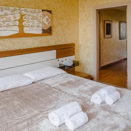 Porta Romana Elegant Flat Апартаменты Милан