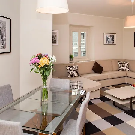 Cordusio Roomy Apartment *