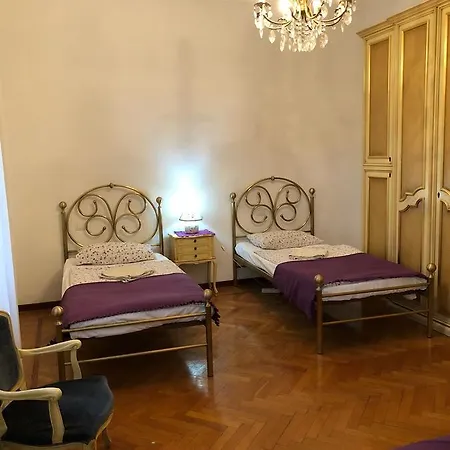 Guest house Center