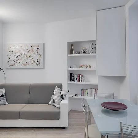 Guesthero - - Porta Venezia M1 Appartement
