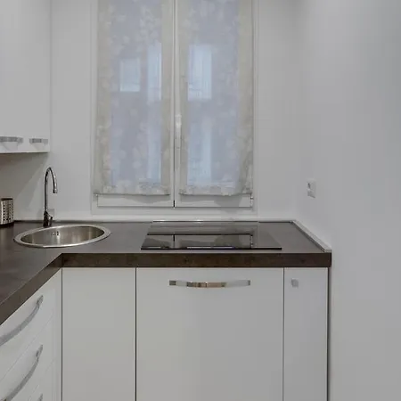 Guesthero - - Porta Venezia M1 Appartement Milan