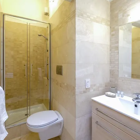White House Apartment