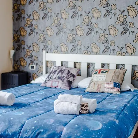 Апартаменты Urban Penthouse *