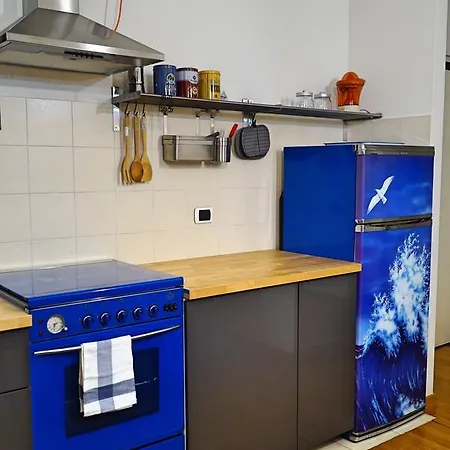 Cimarosa Pagano Apartamento *