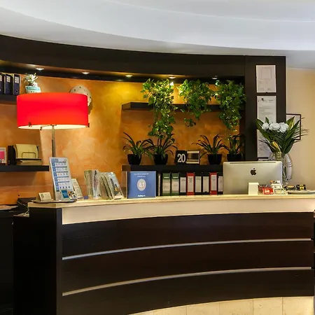 Del Corso 酒店
