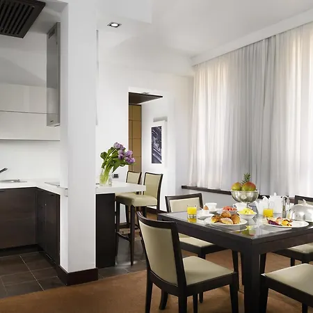 Castello Luxury Appartement Milaan