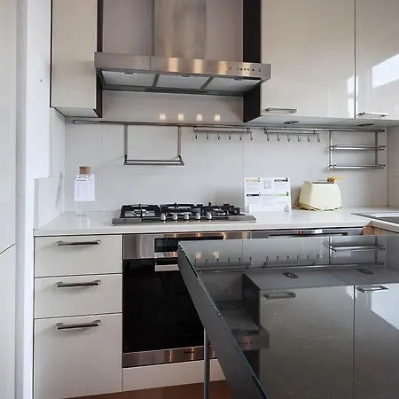 Italianway-pirelli Apartamento *