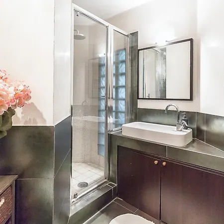 Alessia's Flat- Porta Romana M3 شقة