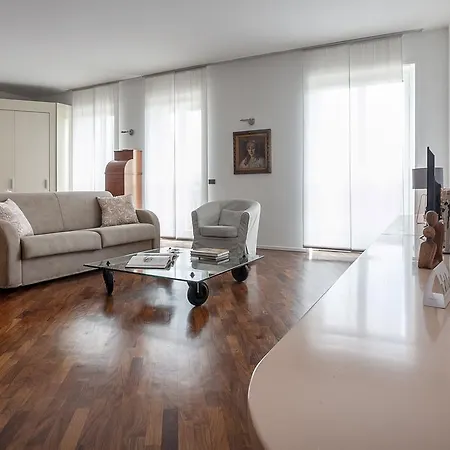 Italianway - Dall'ongaro Apartment *
