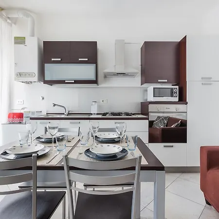 Italianway Easy - Cerano 15 Milaan