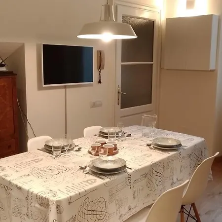 Revere 18 Apt Milan