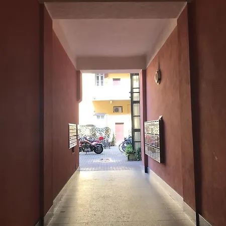 Milano's Navigli Studio Apartamento *
