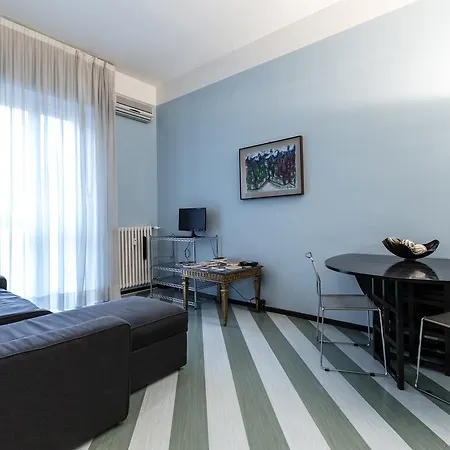Cosy & Design Garibaldi Apartment Milan