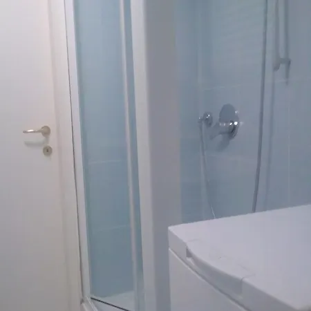 Vittoria アパート ミラノ